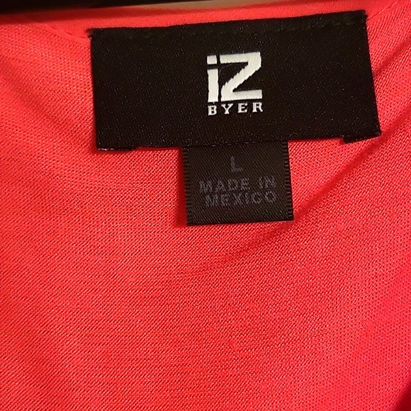 Pink top - Picture 2 of 3